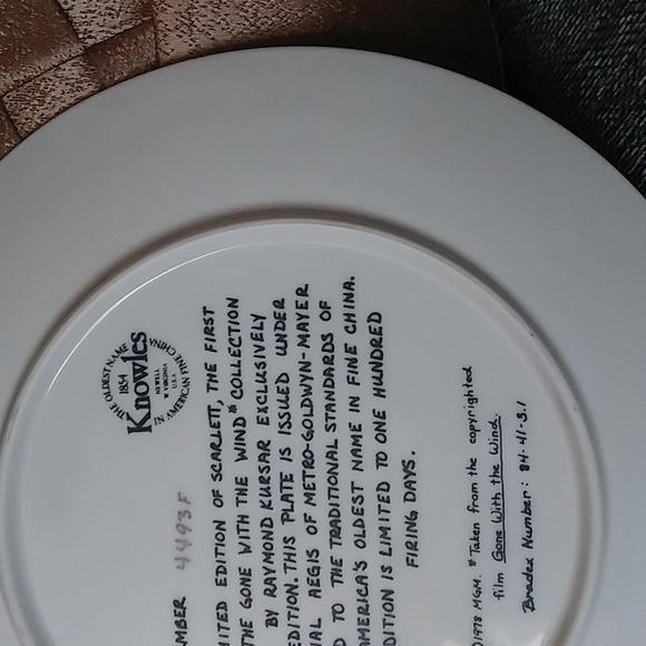 Scarlett Collectors Plate Gone with the Wind - Picture 8 of 16